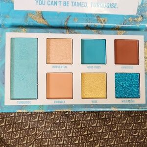 BH Cosmetics Turquoise For December Palette
